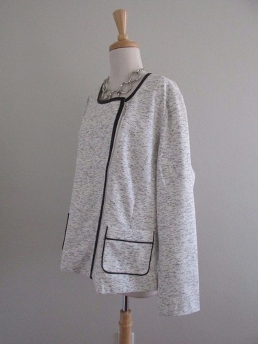 New Rafaella Size 22W White Asymmetrical Zip Knit Moto Jacket Faux Leather Trim - Picture 5 of 9
