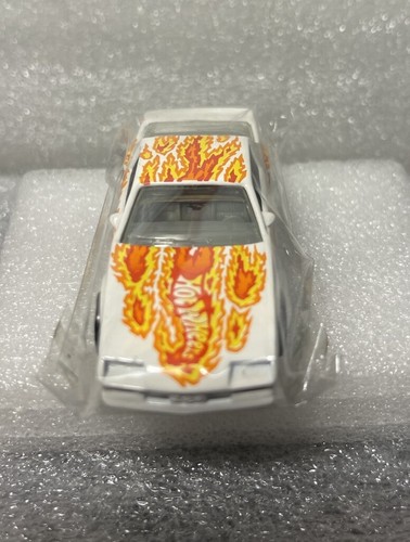 Hot Wheels Larry Wood Collection 80's Camaro-Metal Body W/ 3sp (5 Pack) Mint - Picture 4 of 7