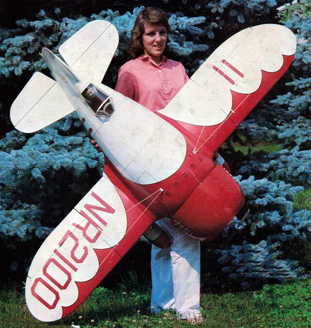 Model Airplane Plans (RC): Gee Bee R-1 Super Sportster ¼