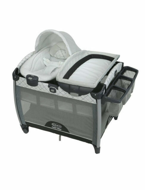 Graco Pack ‘n Play Quick Connect Playard w/ portable bounc