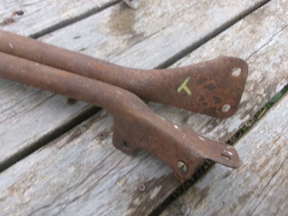 1923 1924 1925 FORD MODEL T ROADSTER TOURING CAR WINDSHIELD STANCHIONS POSTS - Image 4 of 4