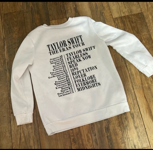 Taylor Swift Crewneck Sweatshirt The Eras Tour White Adult Size Medium - Picture 2 of 5