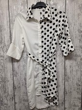 Ladies In Vogue Paris polka dot 3/4 sleeve button up dress with belt-Size S