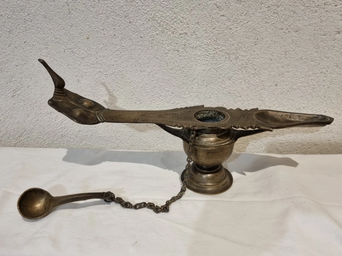 STATUETTE VINTAGE EN bronze hindou Shiva la danseuse cosmique EUR 226