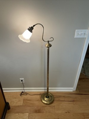 Vintage Leviton/Underwriter Laboratories Mid Century Floor Lamp 51  + 2 Shades