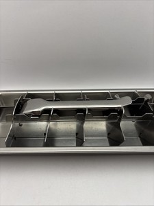 Endurance 18/8 Stainless Steel Vintage Ice Cube Tray