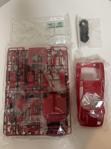 Hasegawa 1/24 Lamborghini Miura P400 SV & Ferrari Testarossa Model Kit Rare - Picture 9 of 15