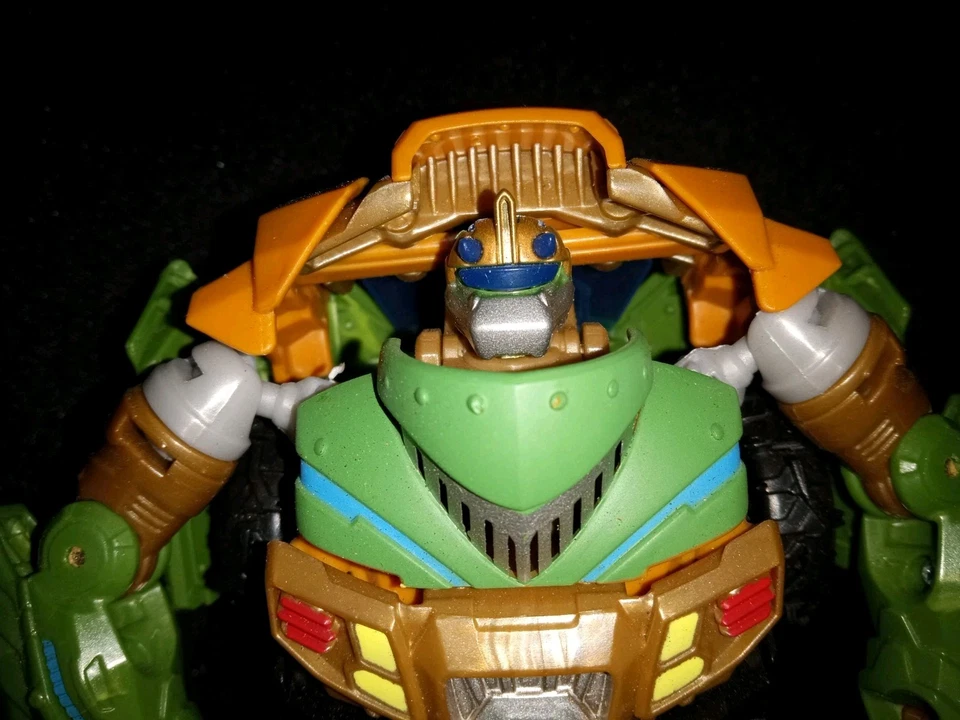 Bulkhead Beast Hunters Complete Deluxe Class Prime Transformers 2013 - Image 3 of 4