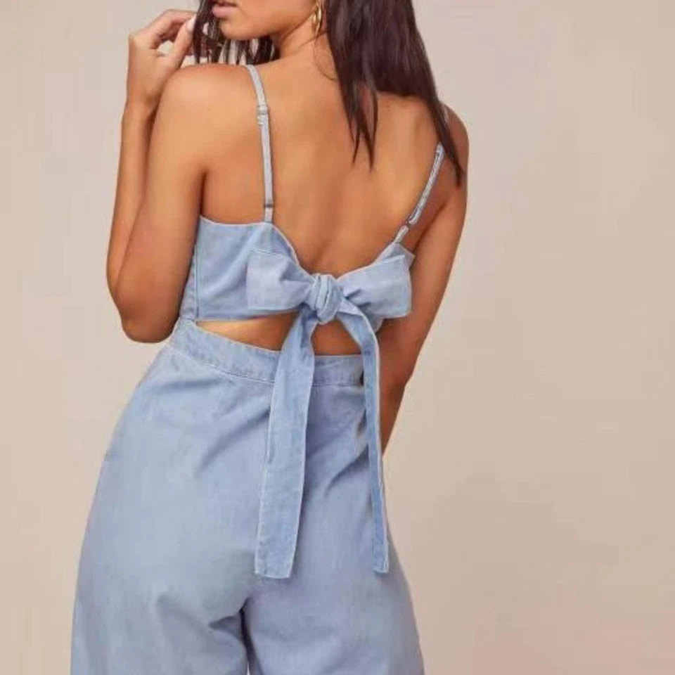 Mono ASTR The Label Edie Azul Claro Denim Nuevo con Etiquetas Mujeres Mono Talla Pequeña Foto 3 de 4