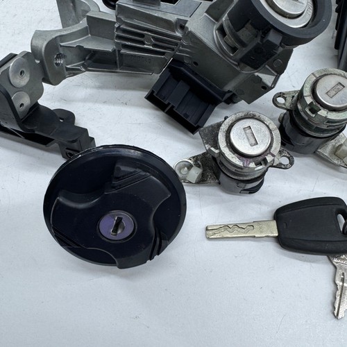 FIAT PUNTO MK3 ECU KIT 3DR 55206220 ENGINE CONTROL 1.9 D 199A5.000 05-09 - Picture 8 of 14