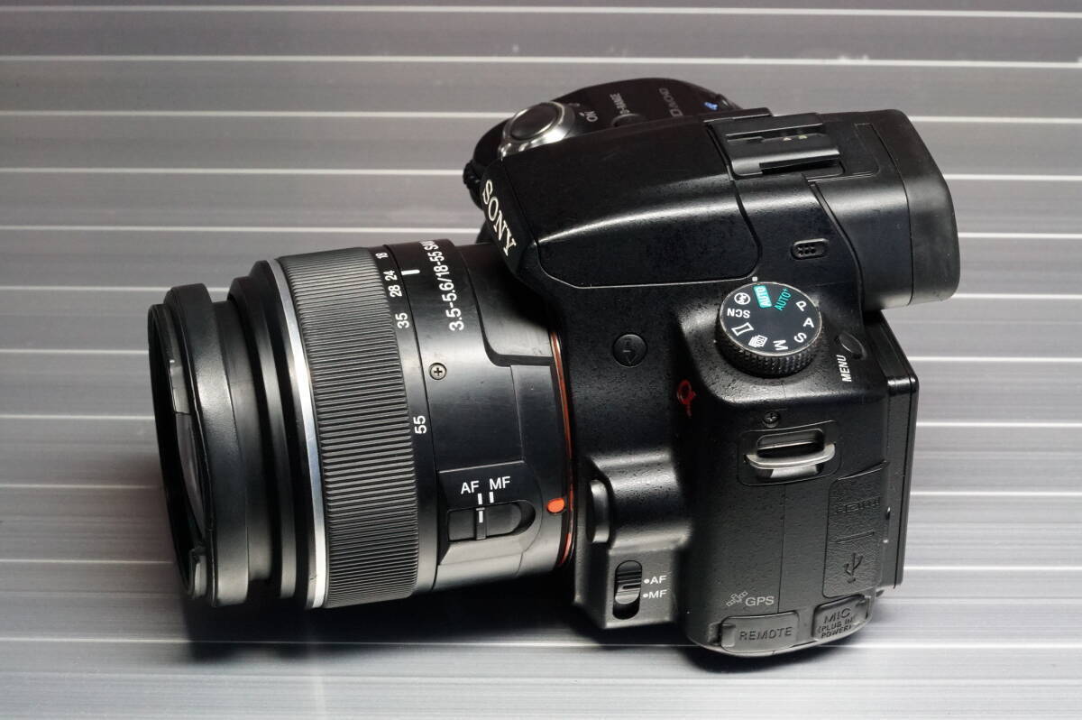 SONY a55 Digital Camera SLT-A55V w/18-55mm Lens Japanese SONY a55 Digital Camera SLT-A55V w/18-55mm Lens Japanese
