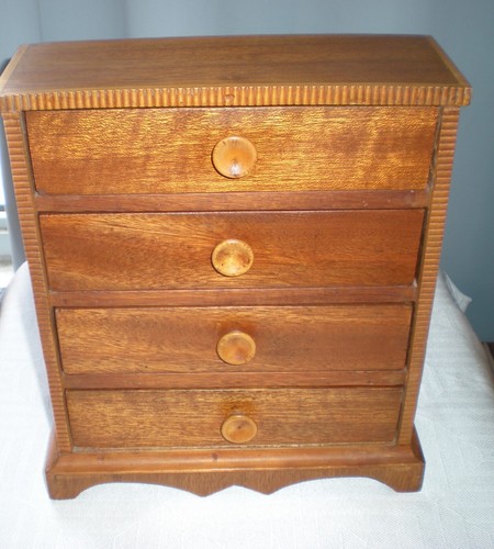 Miniature Salesman Sample Chest Of Drawers, Dresser - Picture 1 of 4