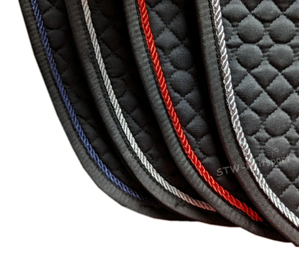 Dressur Schabracke, Satteldecke, Lammfell, anatomisch,  schwarz, neu, Kordel - Bild 4 von 4