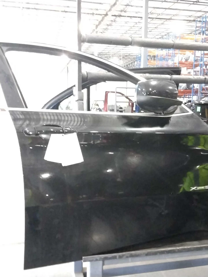 Conjunto de puerta delantera derecha usado se adapta a: BMW X6 2013 delantero derecho grado A Foto 2 de 4