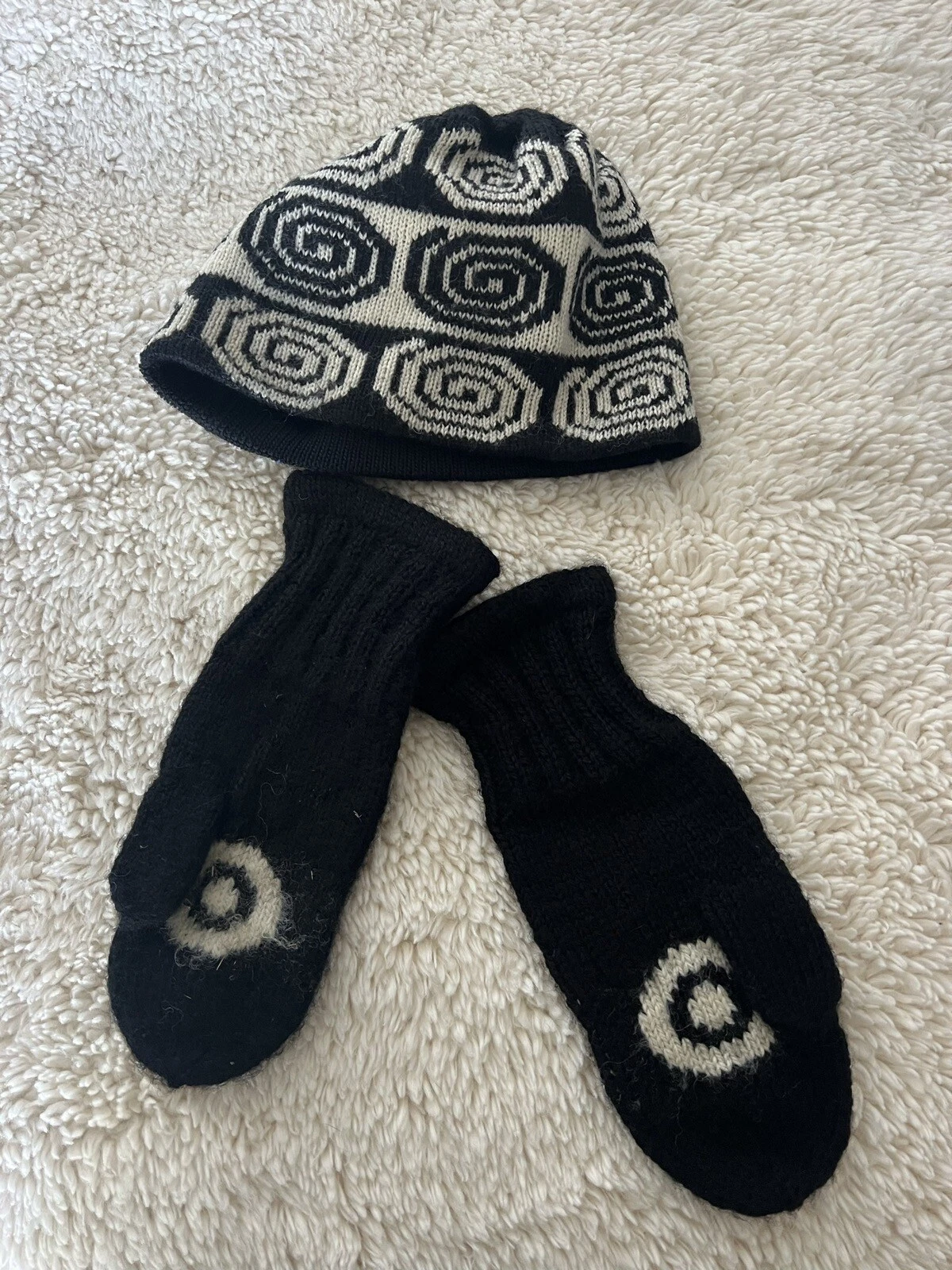 Finnish Handmade Beanie & Mitten Set - Unisex Teen Size M