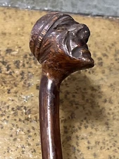 ANTIQUE BURL FIGURAL SWAGGER / WALKING STICK
