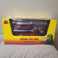New! Mars Attacks Atomic Ray Gun 1:1 Replica Spirit Halloween W/ Poster