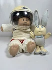 Cabbage Patch Doll Young Astronaut, Girl, Brown Hair Outfit Helmet Bunny Friend