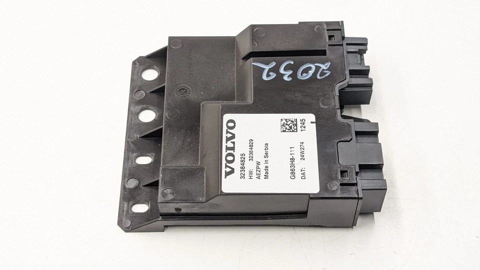 MODULO COMANDO PORTELLONE POSTERIORE VOLVO XC60 MK2 ECU 32384825 2024 - Immagine 4 di 4