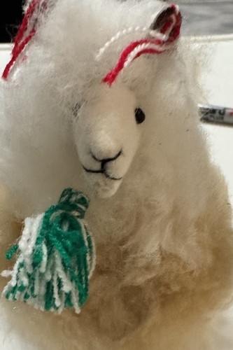 Handmade Peruvian Alpaca Figurine Real Alpaca Fur Wool Blanket Ear Tassels Decor - Picture 2 of 10