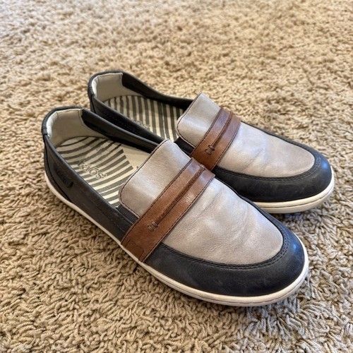 Taos Women’s Upward Loafer