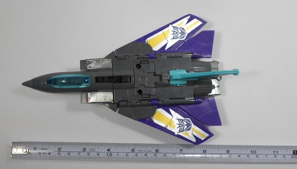 HASBRO TRANSFORMERS 1988 G1 POWERMASTERS DARKWING 6" ROBOT ACTION FIGURE - Image 4 of 4