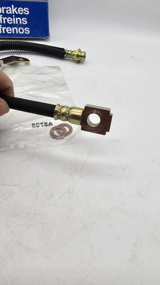 Manguera de freno CARQUEST BHA38905 para Pontiac Grand AM 1990-1998 delantero izquierdo selecto Foto 3 de 4