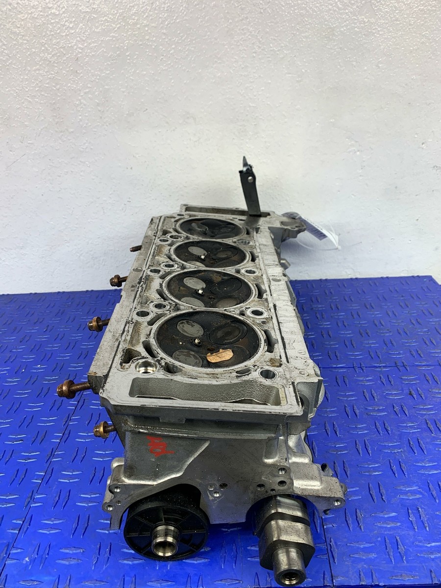 Genuine Mercedes-Benz Cylinder Head 157-010-60-00 for sale