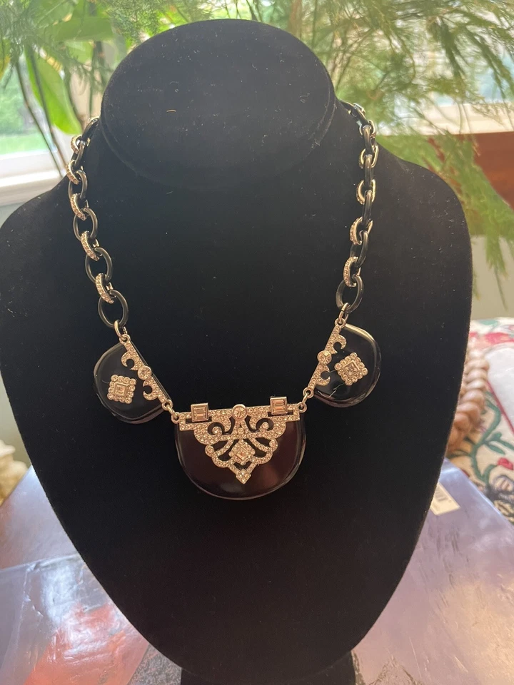 Collar Cadena CAROLEE Diseño Art Deco Negro Acrílico Tono Plata Foto 2 de 4