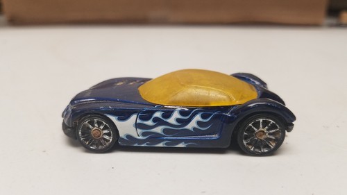 Hot Wheels Golden Arrow Mattis