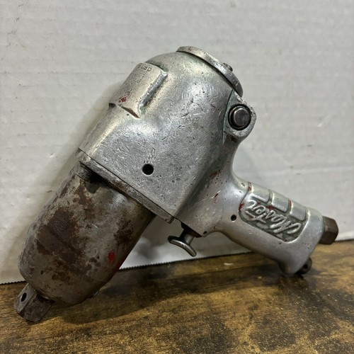 Vintage Black & Decker Master Power Pneumatic Air Impact Wrench Model 9502-A - Picture 3 of 17