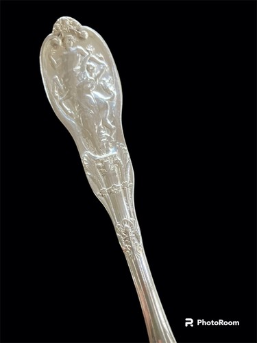Antique Gorham Sterling Silver Mythologique Pattern Tomato Slice Server - Picture 2 of 2