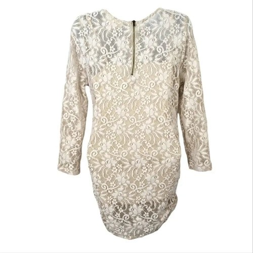 Jessica Simpson Maternity Lace Blouse in Ivory Size Medium - Picture 4 of 9