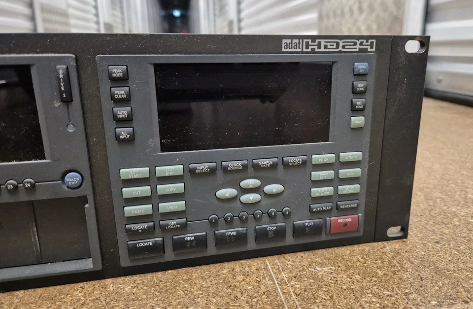 Alesis ADAT HD24 24 Track Hard Disk Recorder w/ "LRC" remote & 1 HD Caddy and HD - Image 2 of 4