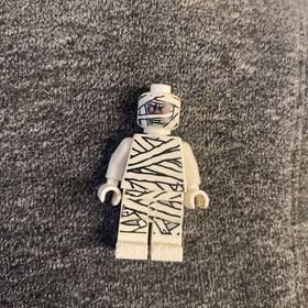Lego Mummy 9462 Glow In Dark Pattern Monster Fighters Minifigure( read descript)