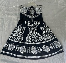 White House Black Market Dress Womens 8 Strapless Boning Fit Flare Lined Belt