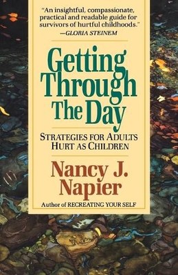 Nancy J. Napier Getting Through the Day (Taschenbuch) (US IMPORT)