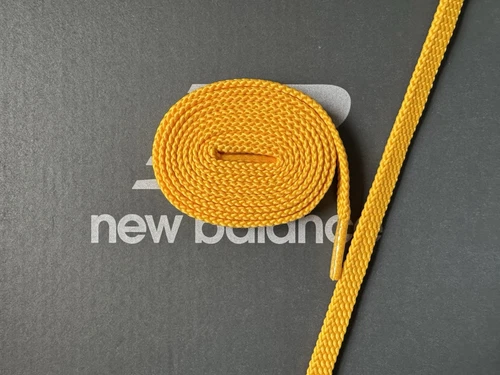 New Balance Lacci Piatti Tessuto Giallo Lunghezza 120cm Larghezza 9mm 1 Coppia