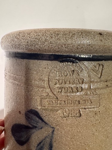 Vtg 1988 Rowe Pottery Works Salt Glazed Stoneware Pig Crock Farmhouse Kitchen - Picture 2 of 8