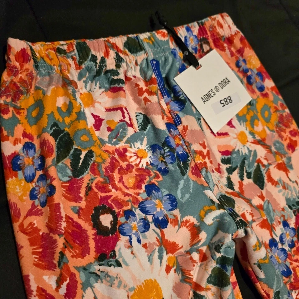 Leggings Capri Agnes & Dora Floral Bloom Talla XS Nuevos con Etiquetas Foto 3 de 4