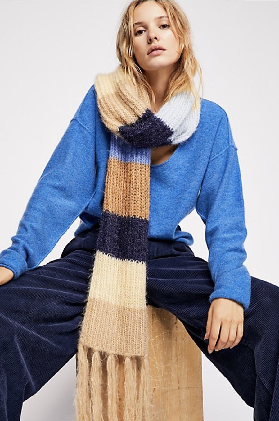 Шарф Free People с вязаной бахромой коричнево-синий полосатый плюш удлиненный 18 x 116 NWT 9090₽