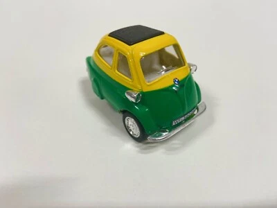 KINSMART BMW Isetta 1:38 Rückzugmotor gelb / grün ca. 6,5cm Modellauto NEU Klassiker