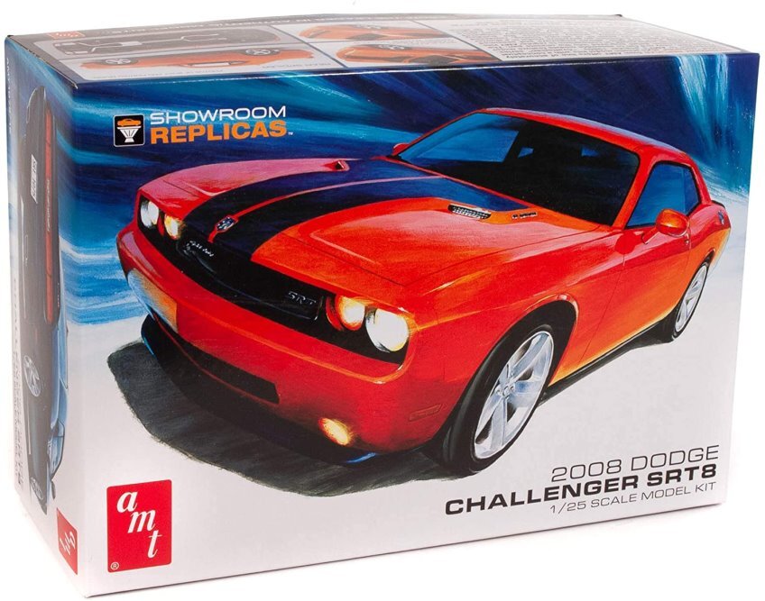 AMT 2008 Dodge Challenger SRT8, 1/25 scale Plastic Model Car Kit