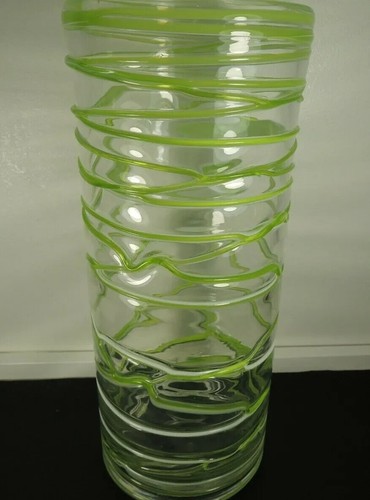Antique Kralik Loetz Threaded Green to Clear Threaded Art Glass Vase 11.61" - Picture 2 of 10