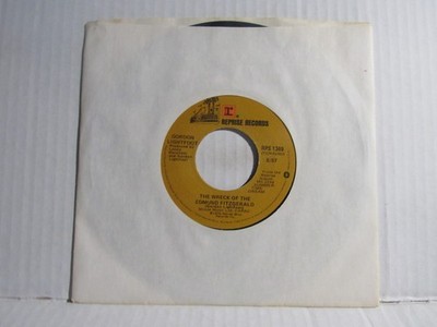Gordon Lightfoot   The Wreck Of The Edmund Fitzgerald - 1976 - FOLK ROCK