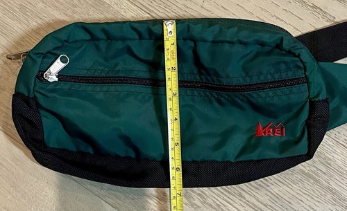 Vintage REI Outdoors Hüfttasche Bauchtasche grün 3 Reißverschlusstaschen verstellbarer Gürtel - Bild 3 von 8