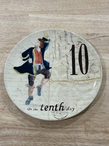 Williams Sonoma 12 Days of Christmas  Plate. Day 10, Lords A-leaping.