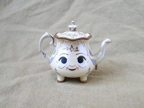 Funko Disney Beauty and the Beast Mystery Minis: Mrs. Potts Vinyl Figure