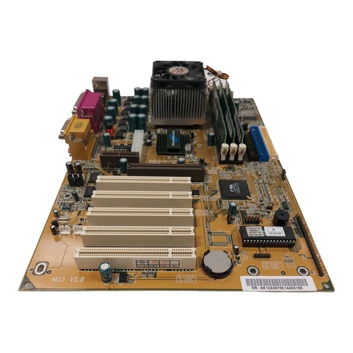 Retro Mainboard + AMD Athlon 1000 /GEBRAUCHT UNGEPRÜFT/#94 - Bild 4 von 5