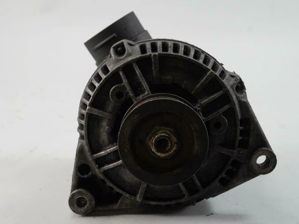 Alternador generador motor Audi A4 B5 1996-1998 2,8 litros 120 amperios Bosch OEM Foto 3 de 4